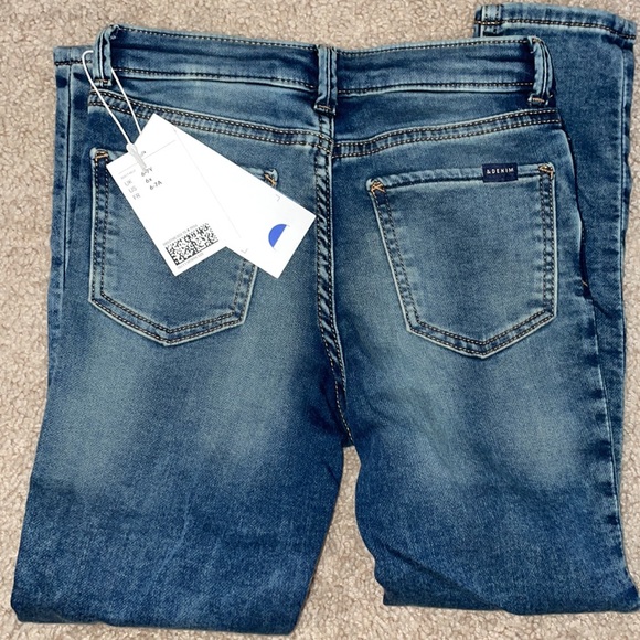 H&M Denim Jeans Skinny Fit Size 6-7 - Picture 4 of 5